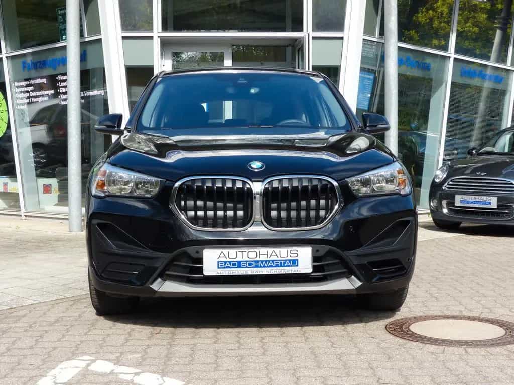 BMW X1 sDrive18i Aut., Navigation, DAB, Bluetooth 11/2020-photo-3