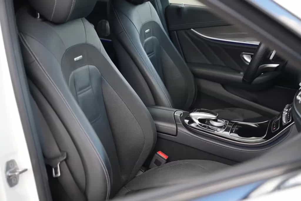 Mercedes-Benz E 43 AMG E T-Modell E 43 AMG 4Matic/PANO/LUFT 02/2018-photo-21