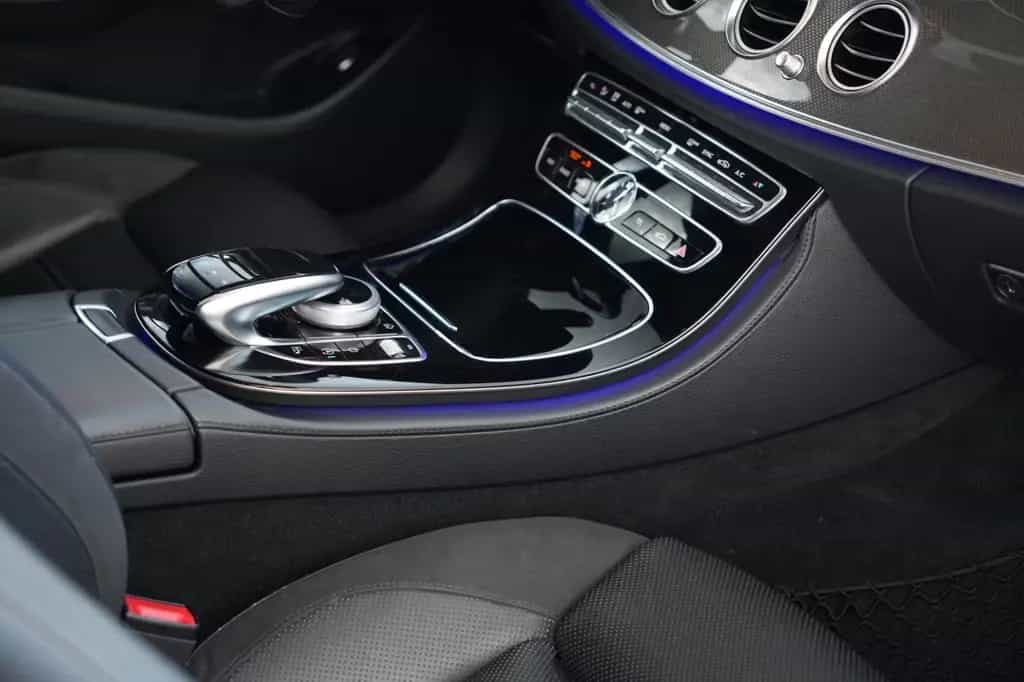 Mercedes-Benz E 43 AMG E T-Modell E 43 AMG 4Matic/PANO/LUFT 02/2018-photo-28