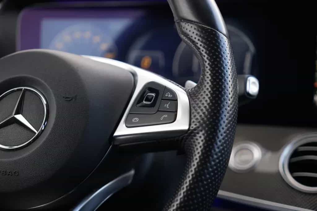 Mercedes-Benz E 43 AMG E T-Modell E 43 AMG 4Matic/PANO/LUFT 02/2018-photo-33