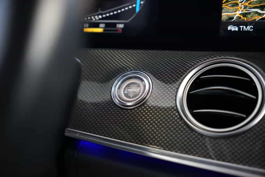 Mercedes-Benz E 43 AMG E T-Modell E 43 AMG 4Matic/PANO/LUFT 02/2018-photo-34