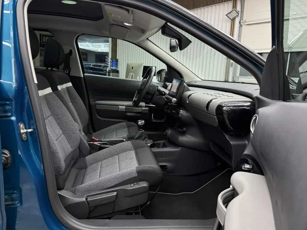 Citroën C4 Cactus 1.2 Shine 2. Hand Pano Kamera CarPlay 06/2018-photo-13