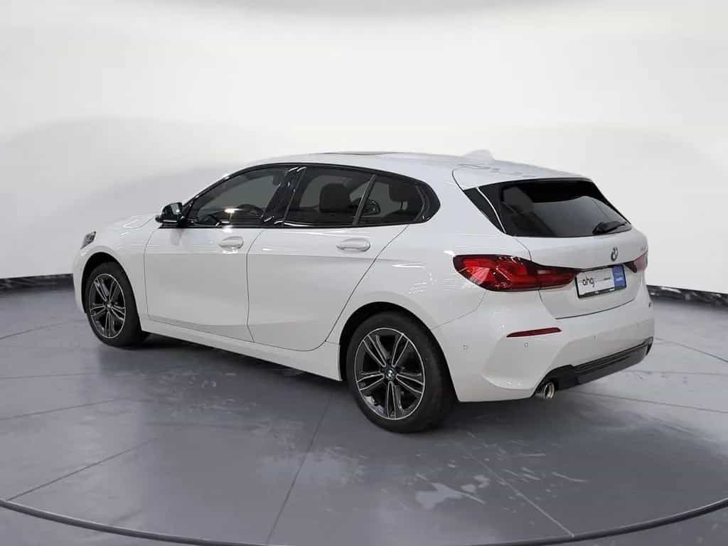 BMW 1 Series 118i Sport Line Panoramadach AHK NAVI LED PDC vo 04/2021-photo-3