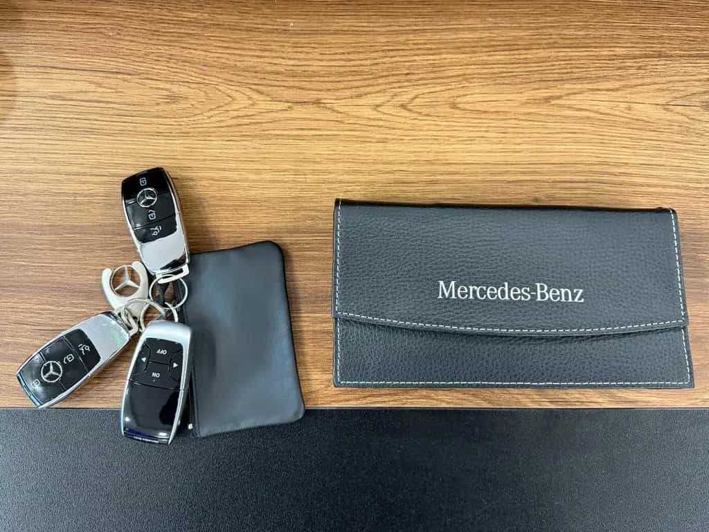 Mercedes-Benz E-Class 200 Lim. Avantgarde Night Keyless Standheiz. 11/2018-photo-25