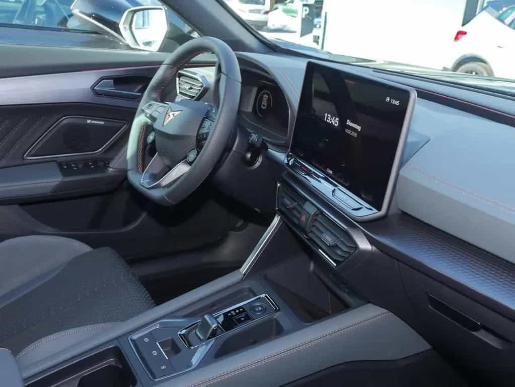 Cupra Formentor VZ 2.0 TSI 4D Extreme DSG 360° AHK Pan null-photo-8