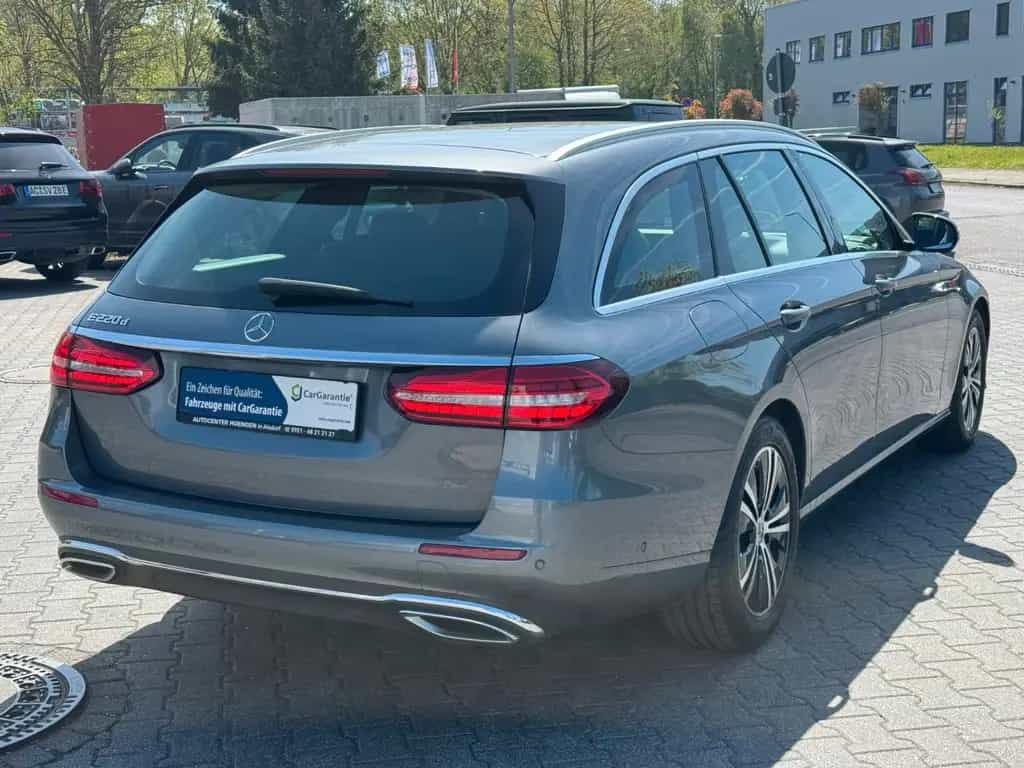 Mercedes-Benz E-Class d T-Modell  Keyless*Totwinkel-Assist. *LED 11/2021-photo-10