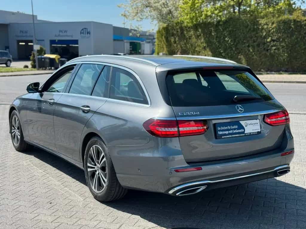 Mercedes-Benz E-Class d T-Modell  Keyless*Totwinkel-Assist. *LED 11/2021-photo-12