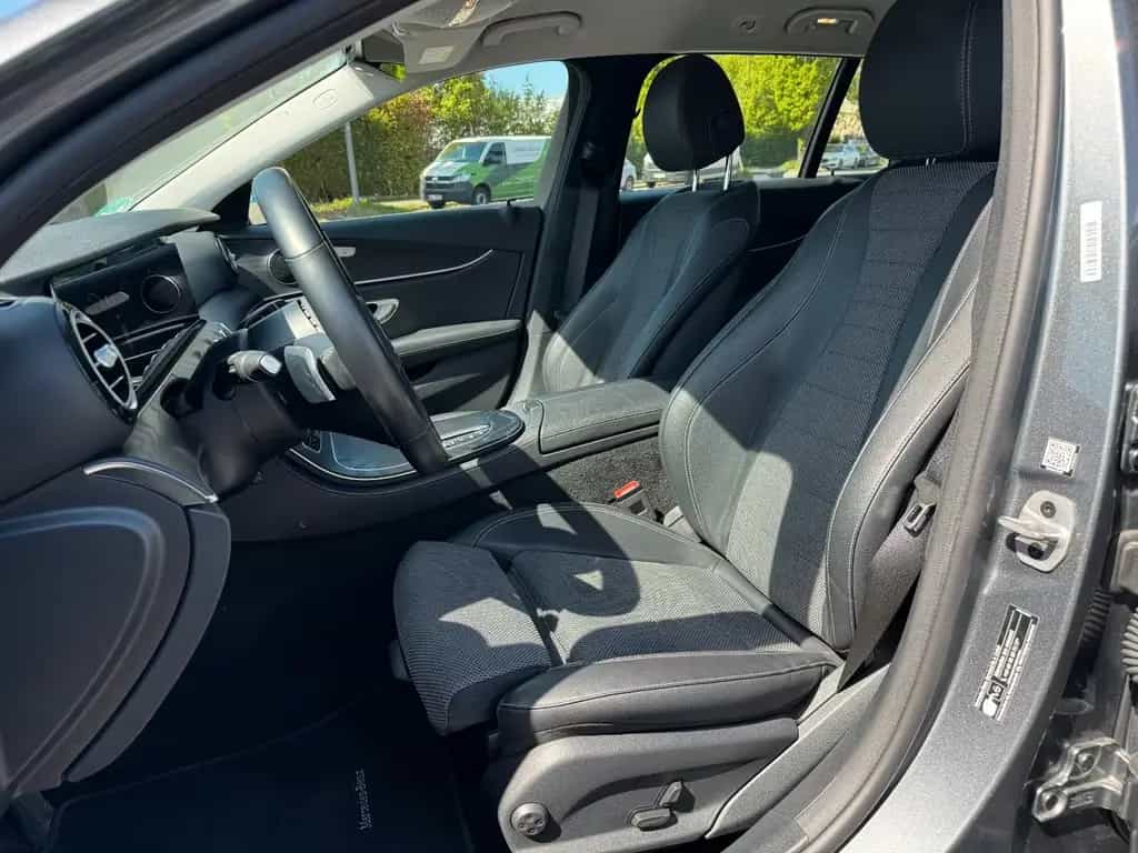 Mercedes-Benz E-Class d T-Modell  Keyless*Totwinkel-Assist. *LED 11/2021-photo-16