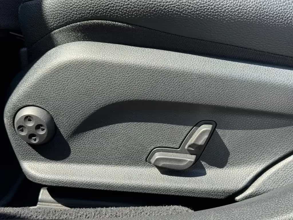 Mercedes-Benz E-Class d T-Modell  Keyless*Totwinkel-Assist. *LED 11/2021-photo-17