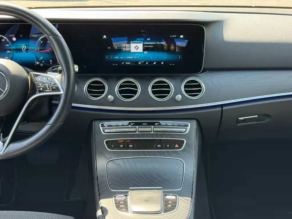 Mercedes-Benz E-Class d T-Modell  Keyless*Totwinkel-Assist. *LED 11/2021-photo-21