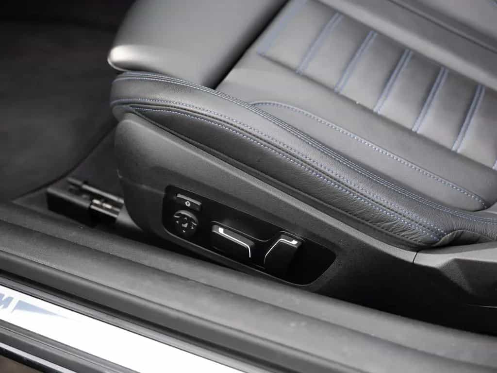 BMW M440 Cabrio xDrive FACEL. 360° LED ACC NAVI H/K 04/2025-photo-27
