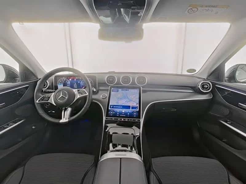 Mercedes-Benz C-Class 200 T d Avantgarde-Advanced/AHK/Kamera/LED 02/2025-photo-4