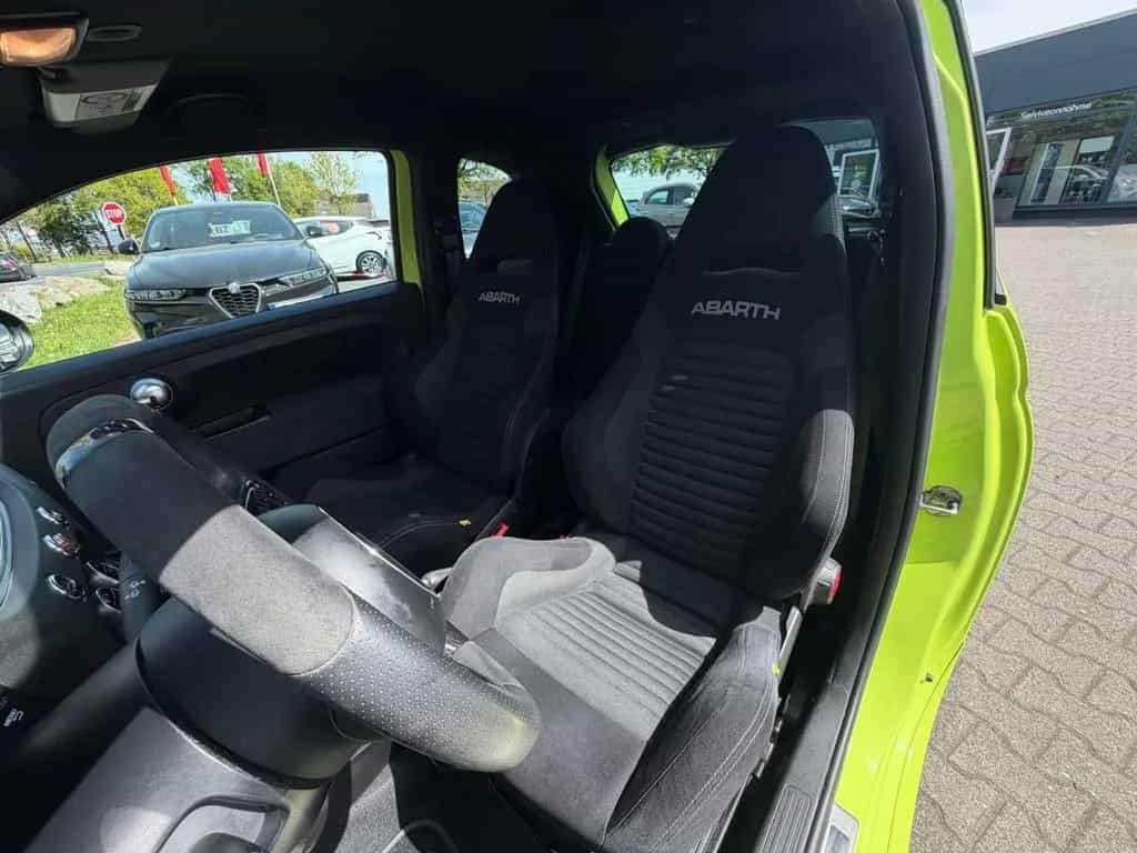 Abarth 595 Competizione 180PS Xenon NAV Carplay Scheckh 04/2019-photo-11