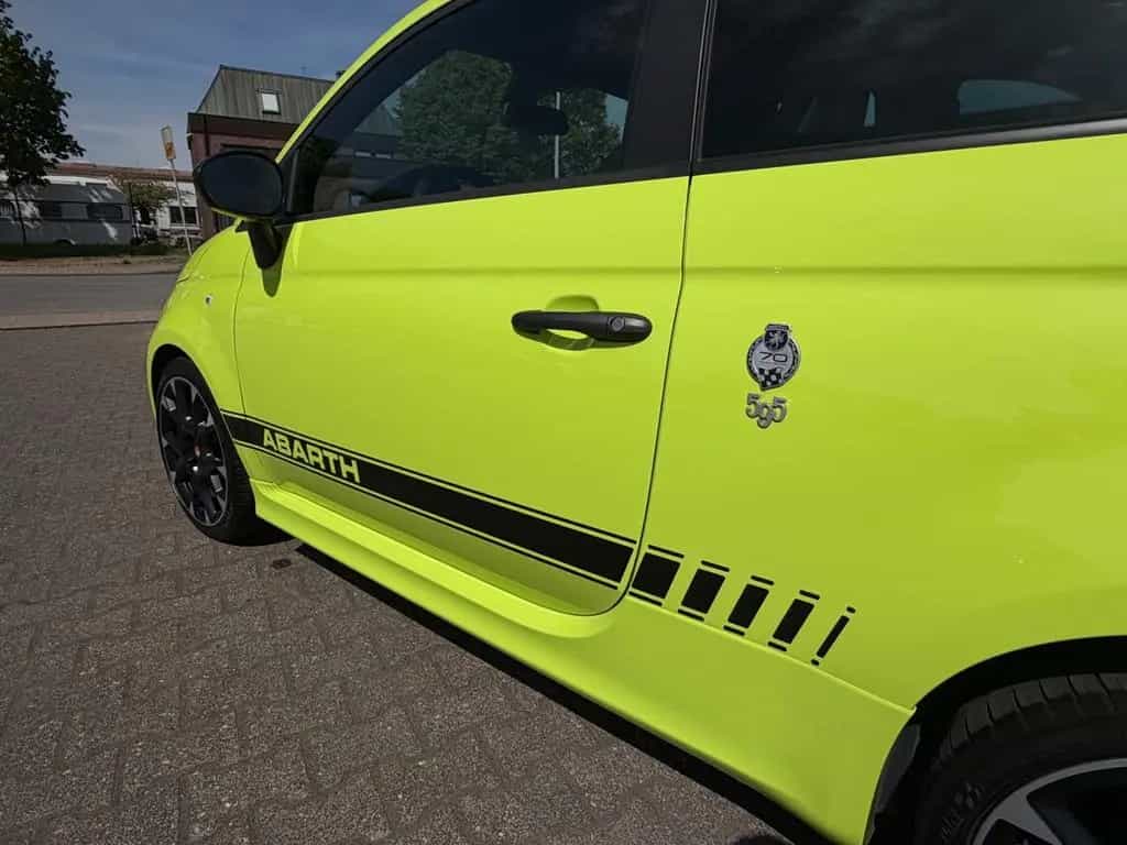 Abarth 595 Competizione 180PS Xenon NAV Carplay Scheckh 04/2019-photo-7