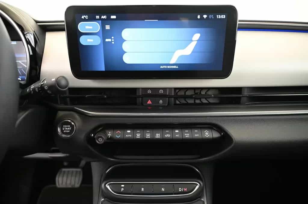 Fiat 600 1.2 Hybrid 101 DCT6 La Prima LED/NAVI/SHZ/18 02/2025-photo-21