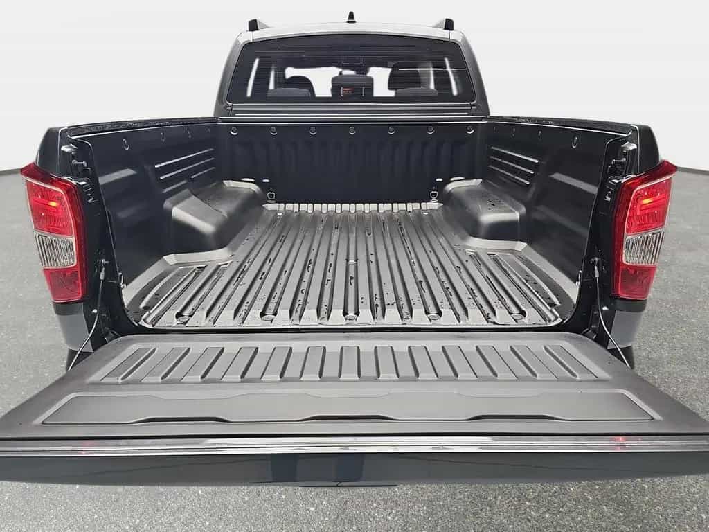 KGM Musso GRAND 2.2 DIESEL 4WD LUX AUTOMATIK ASSISTE 05/2026-photo-14