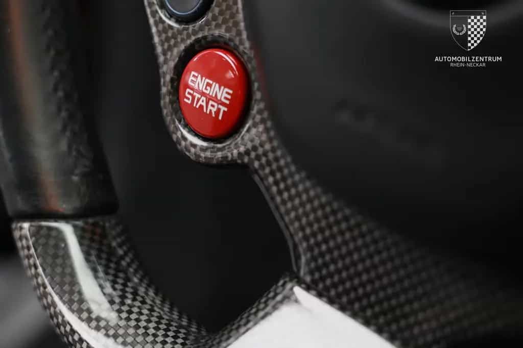 Ferrari 458 Italia Liftsystem/Carbon-LED/El. Sitze 03/2011-photo-15