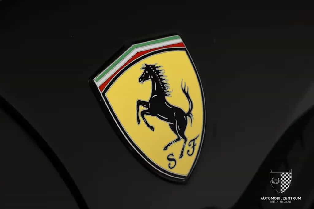 Ferrari 458 Italia Liftsystem/Carbon-LED/El. Sitze 03/2011-photo-24