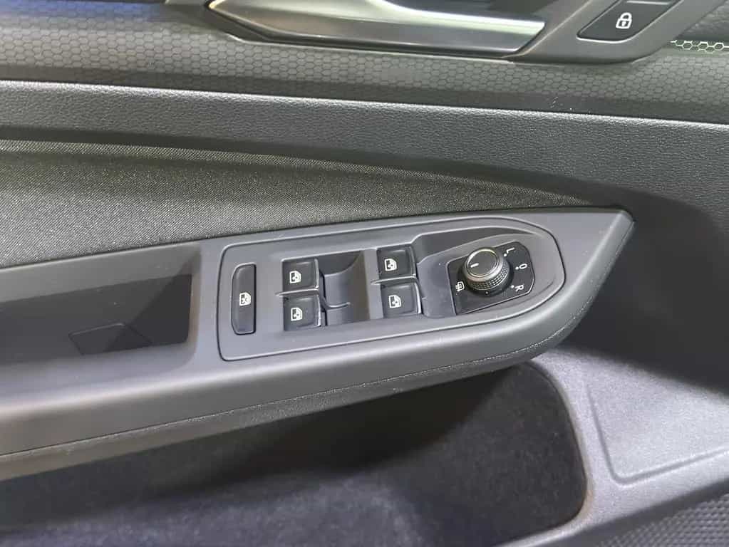 Volkswagen Golf GTI Cockpit Ambiente Navi LED-Plus SHZ PDC 01/2022-photo-14