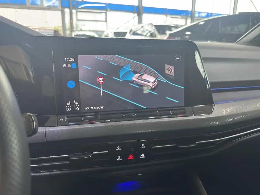 Volkswagen Golf GTI Cockpit Ambiente Navi LED-Plus SHZ PDC 01/2022-photo-23
