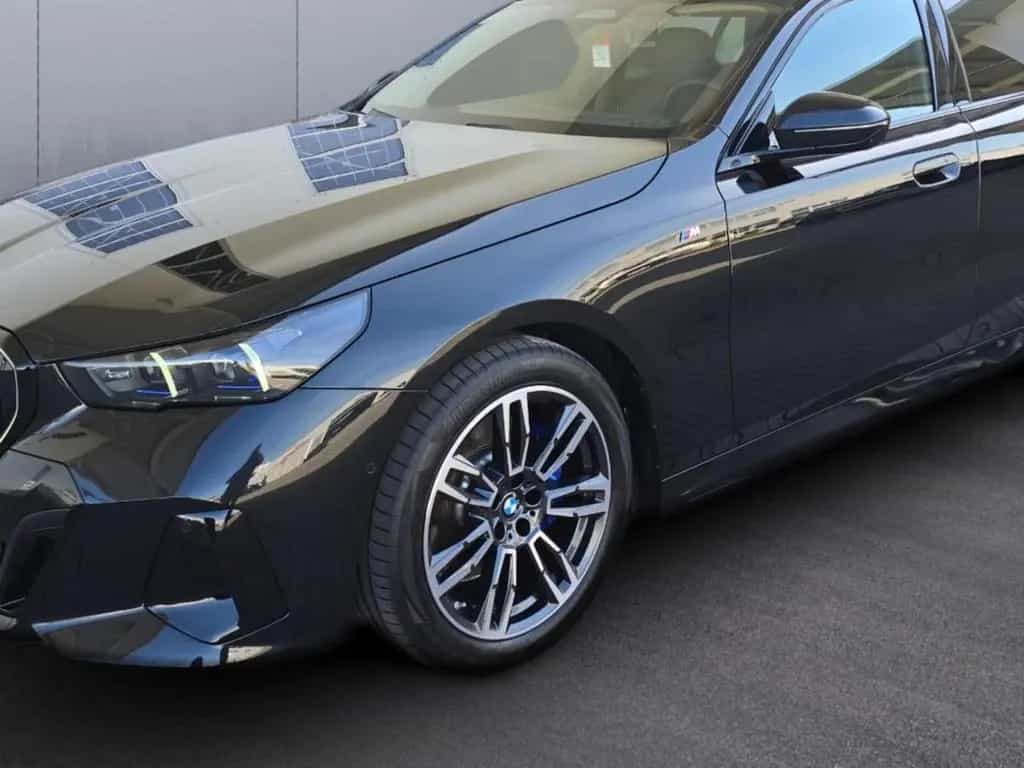 BMW 5 Series 520 d xDr. Tour. M Sport PRO Aut+AHK+B&W+LED+19Z 11/2024-photo-17