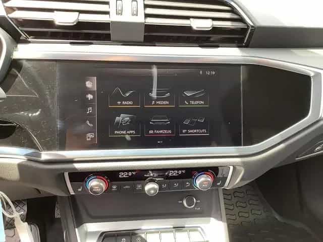Audi Q3 35TFSI Basis LED Scheinwerfer, Smartphone Int 06/2019-photo-12