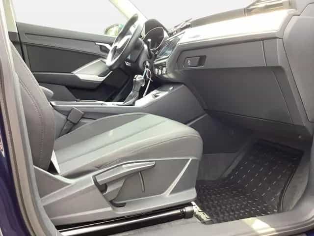 Audi Q3 35TFSI Basis LED Scheinwerfer, Smartphone Int 06/2019-photo-13
