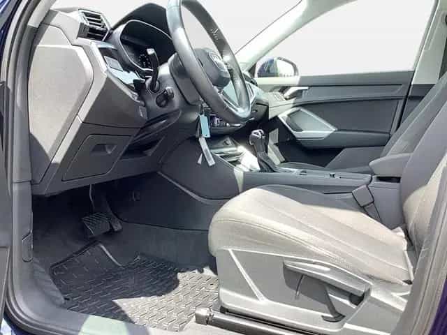Audi Q3 35TFSI Basis LED Scheinwerfer, Smartphone Int 06/2019-photo-5