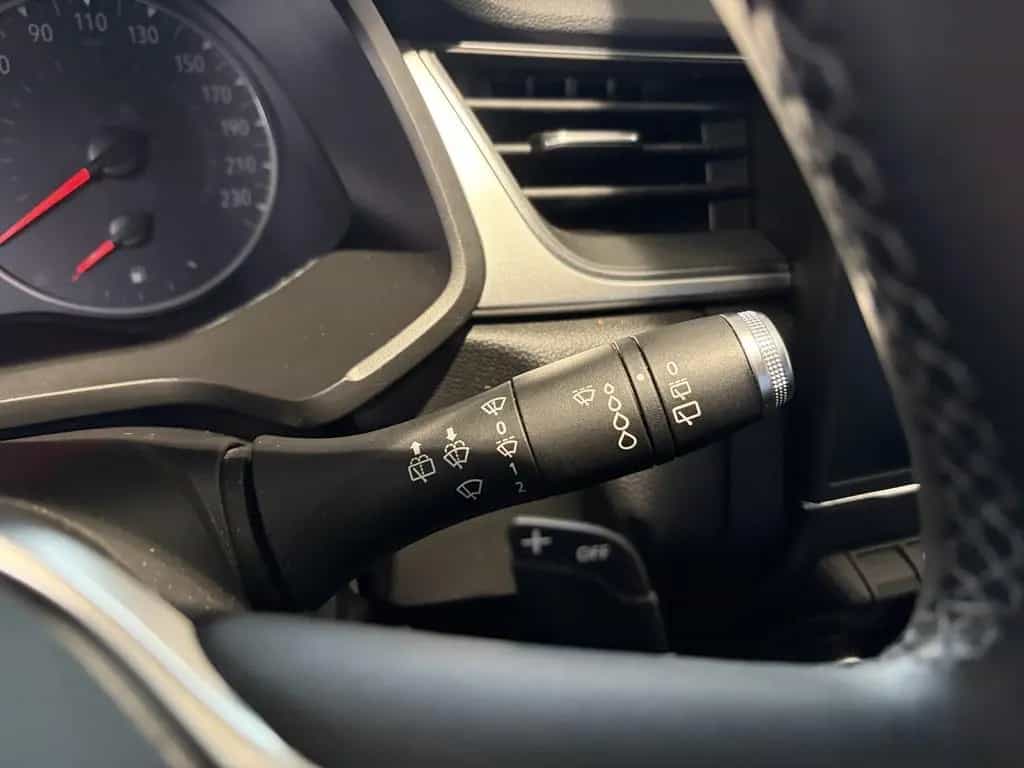 Renault Captur EXPERIENCE TCe 130 PS Automatik EDC 08/2020-photo-23