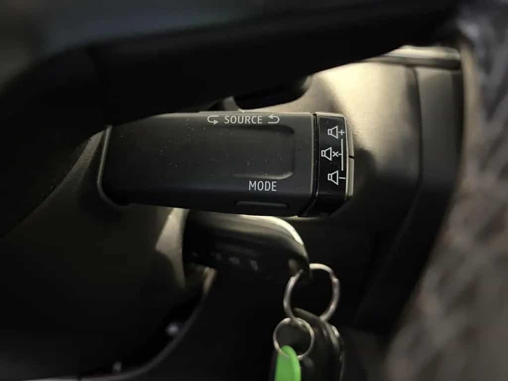 Renault Captur EXPERIENCE TCe 130 PS Automatik EDC 08/2020-photo-25