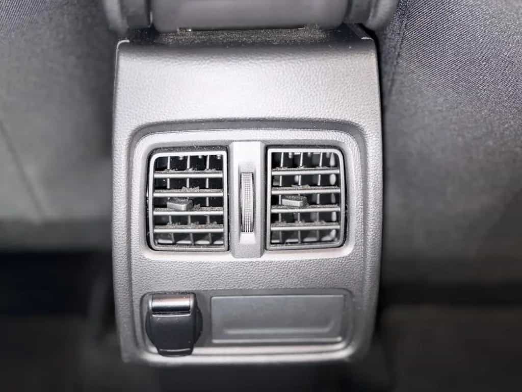 Renault Captur EXPERIENCE TCe 130 PS Automatik EDC 08/2020-photo-6