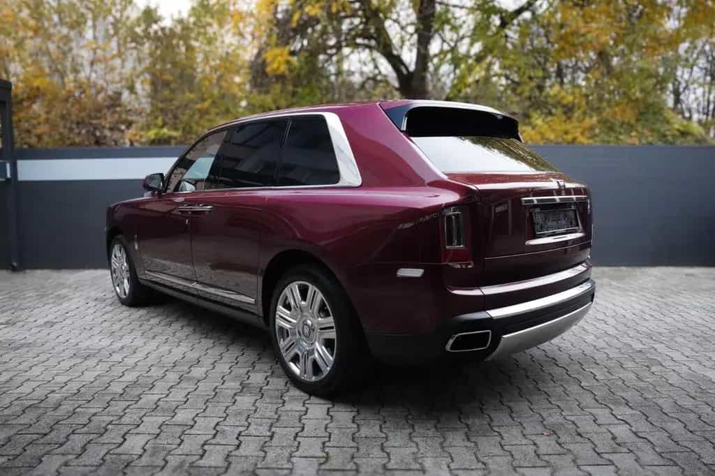 Rolls-Royce Cullinan 01/2023-photo-2