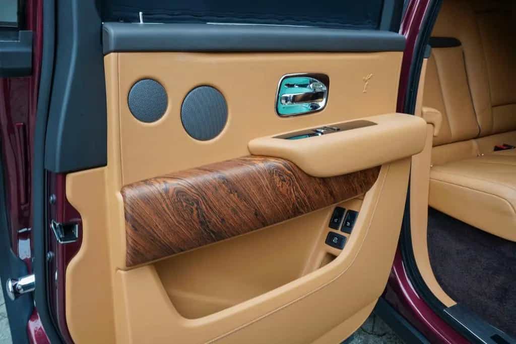 Rolls-Royce Cullinan 01/2023-photo-22