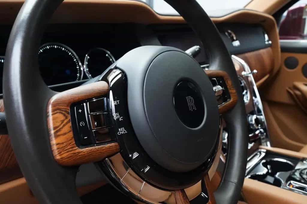 Rolls-Royce Cullinan 01/2023-photo-35