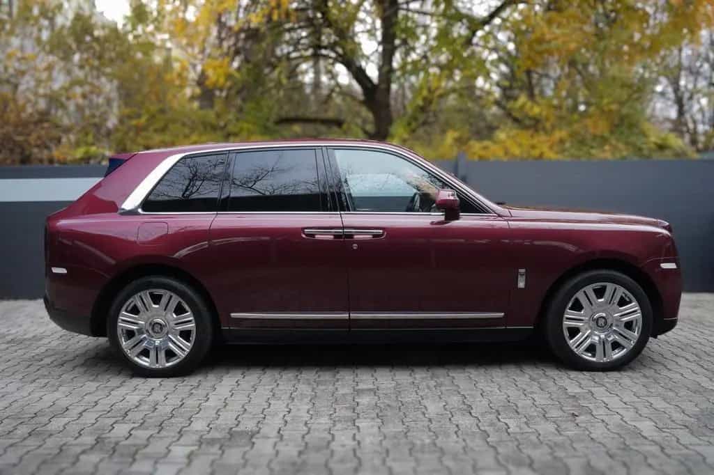 Rolls-Royce Cullinan 01/2023-photo-4