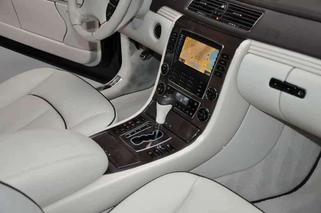 Maybach 57 S * Sonderlack-Bahamas Blau+Solar++FACELIFT 05/2010-photo-18