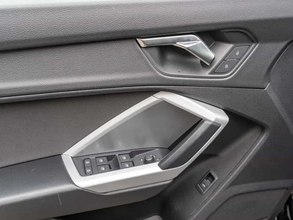 Audi Q3 Sportback 35TFSI Navi LED RFK SHZ EPC VC 04/2023-photo-10