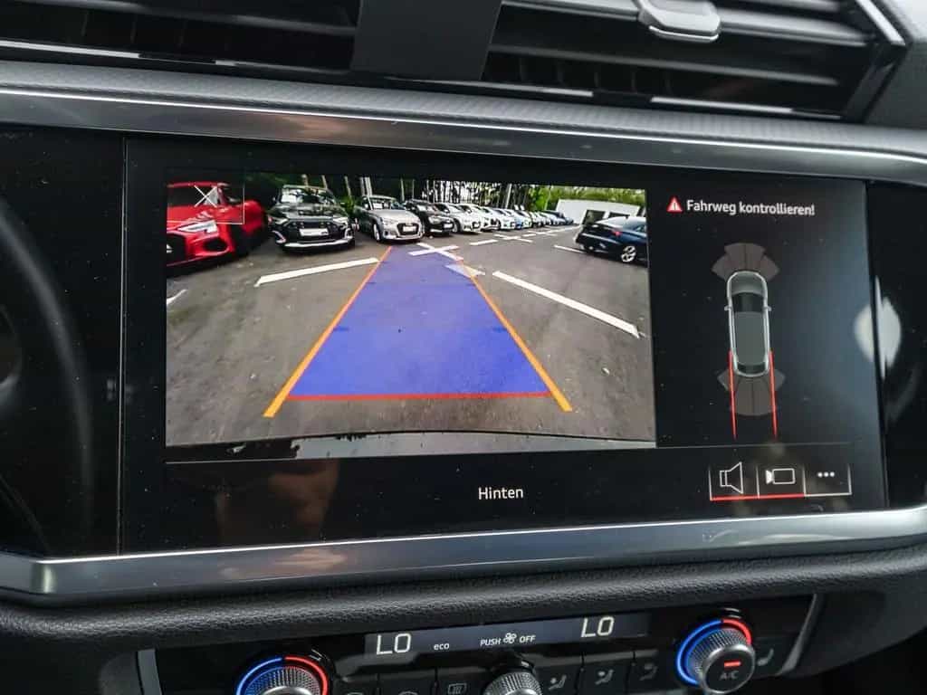 Audi Q3 Sportback 35TFSI Navi LED RFK SHZ EPC VC 04/2023-photo-18