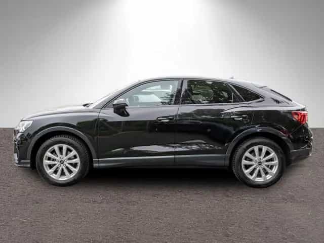 Audi Q3 Sportback 35TFSI Navi LED RFK SHZ EPC VC 04/2023-photo-3