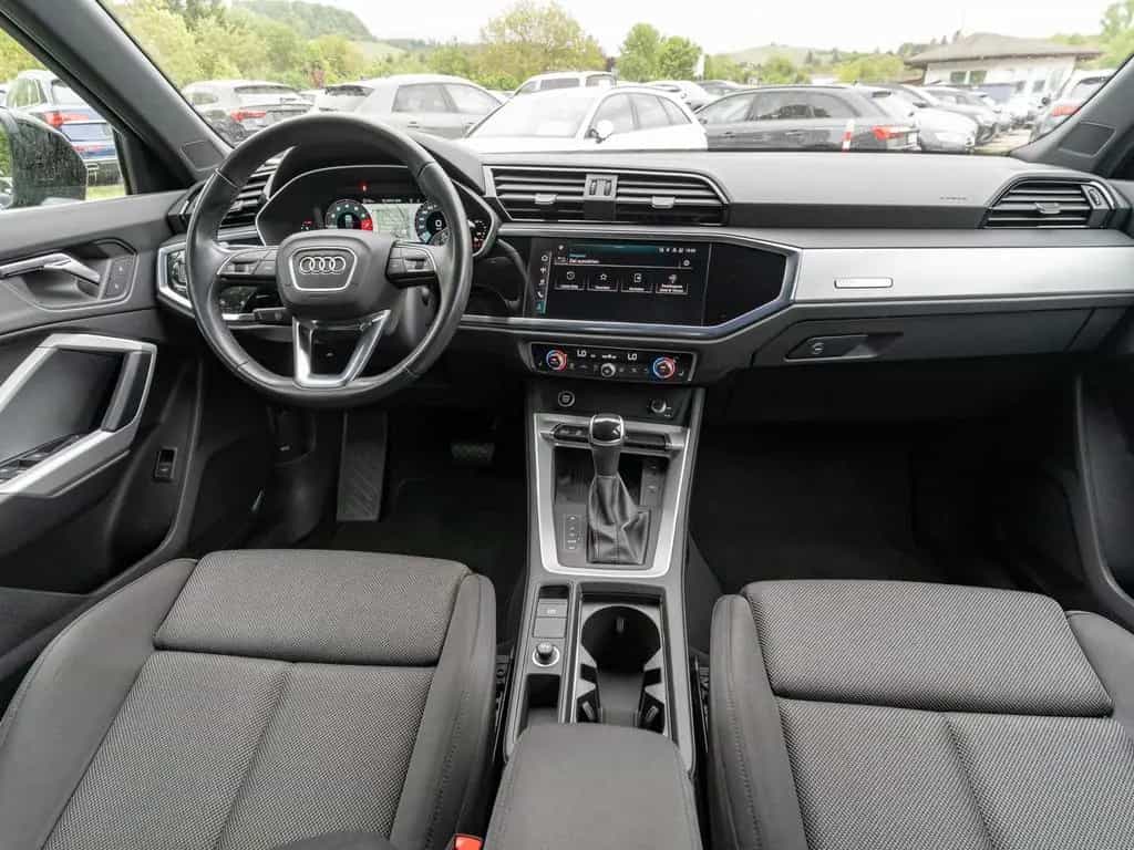 Audi Q3 Sportback 35TFSI Navi LED RFK SHZ EPC VC 04/2023-photo-6