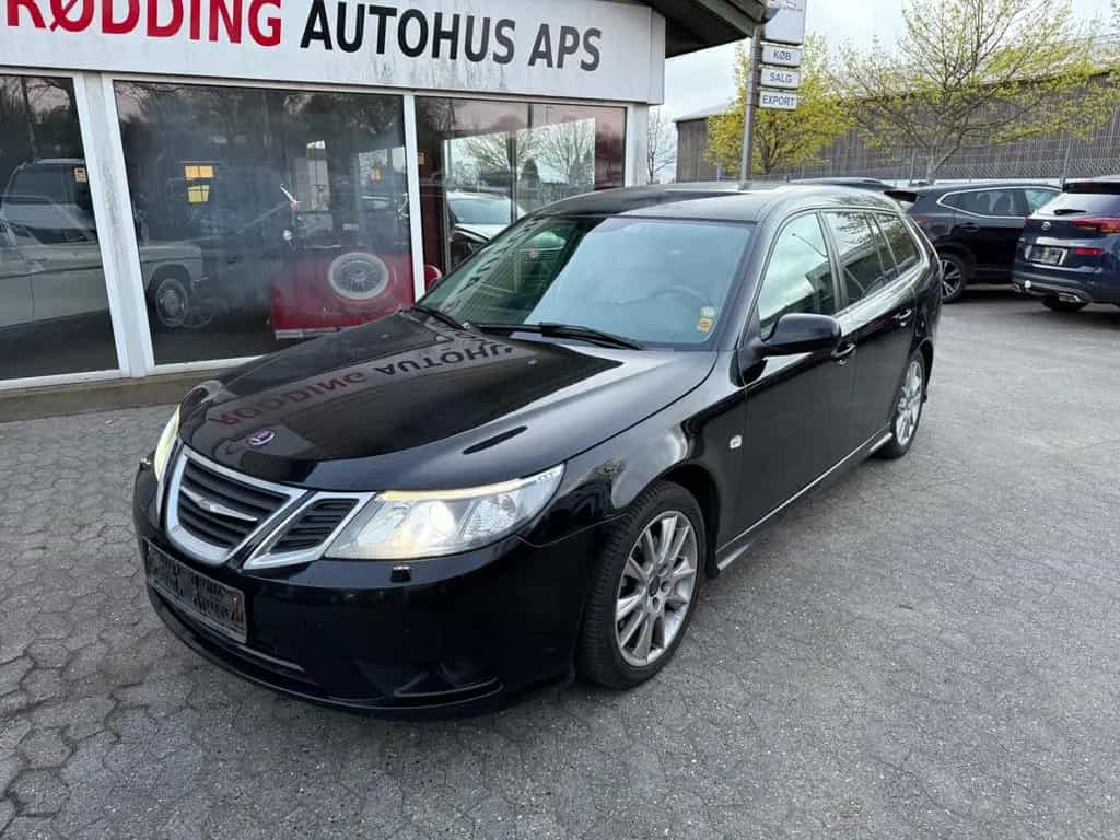 Saab 9-3 Kombi Scandic 11/2010-photo-1