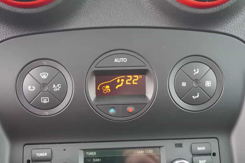 Mercedes-Benz Citan Standard Navi Tempomat Sitzheizung Kamera 12/2018-photo-20