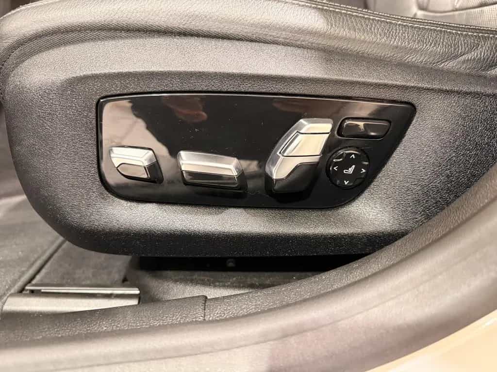 BMW 520 d Touring AHK ACC RFK HUD HK Laser 04/2021-photo-19
