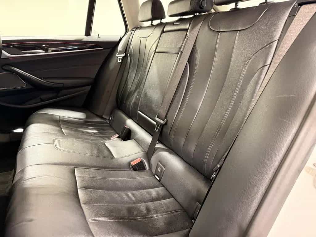 BMW 520 d Touring AHK ACC RFK HUD HK Laser 04/2021-photo-22