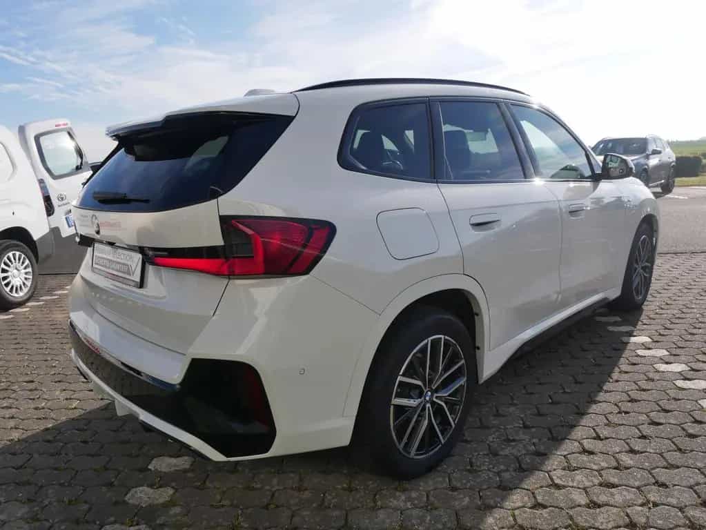 BMW X1 sDrive18d M-Sport 18°LMR A-LED AHK SHZ 06/2023-photo-4