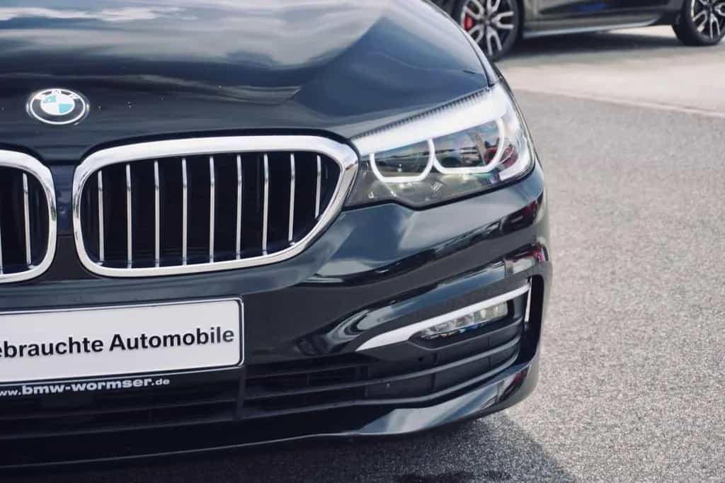 BMW 520 i Touring Parkassistent Klimaaut. Shz 10/2019-photo-14