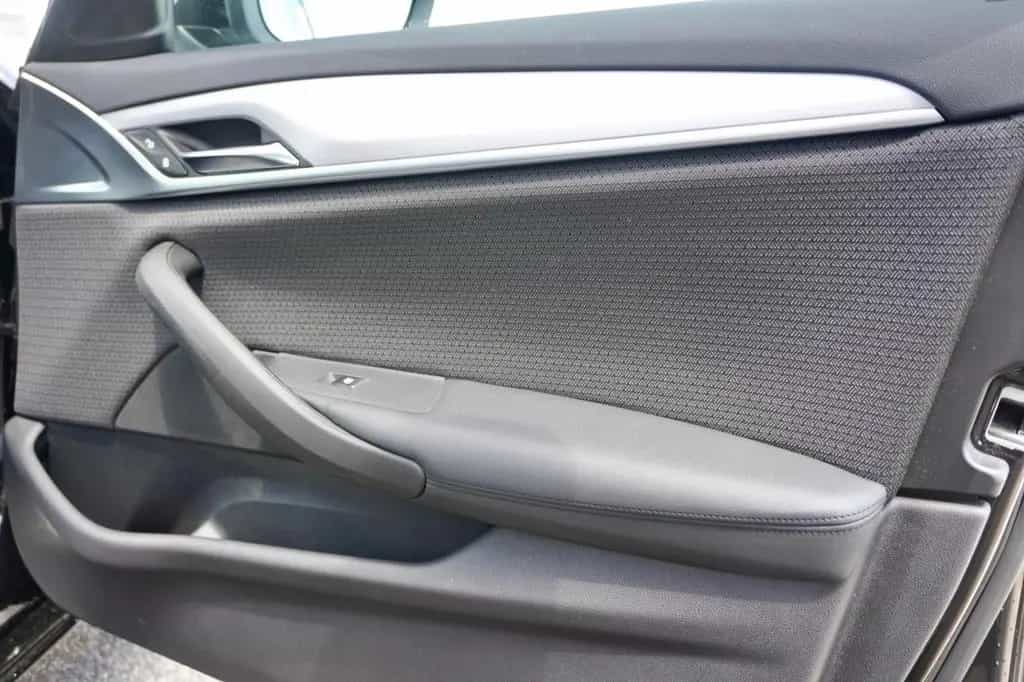 BMW 520 i Touring Parkassistent Klimaaut. Shz 10/2019-photo-23