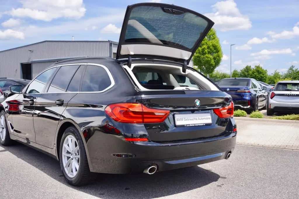 BMW 520 i Touring Parkassistent Klimaaut. Shz 10/2019-photo-26