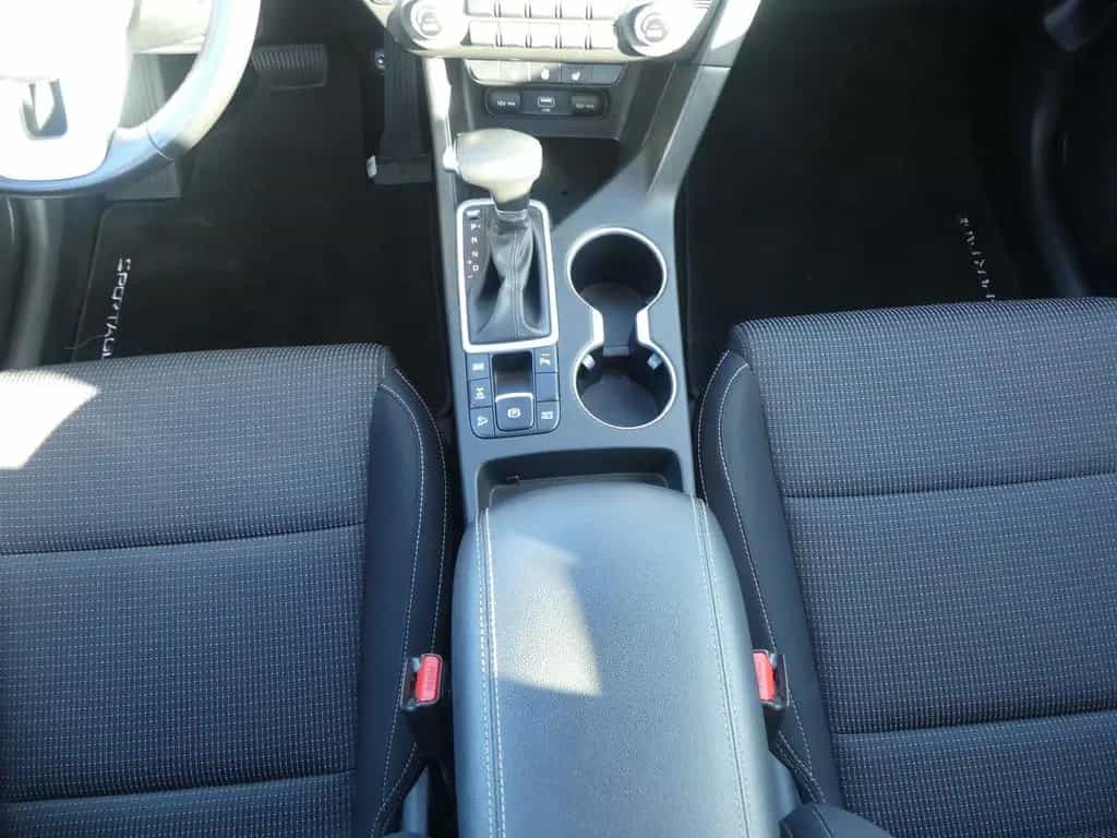 Kia Sportage 1.6 T-GDI Vision 4WD Navi Sitzheizung 08/2019-photo-16