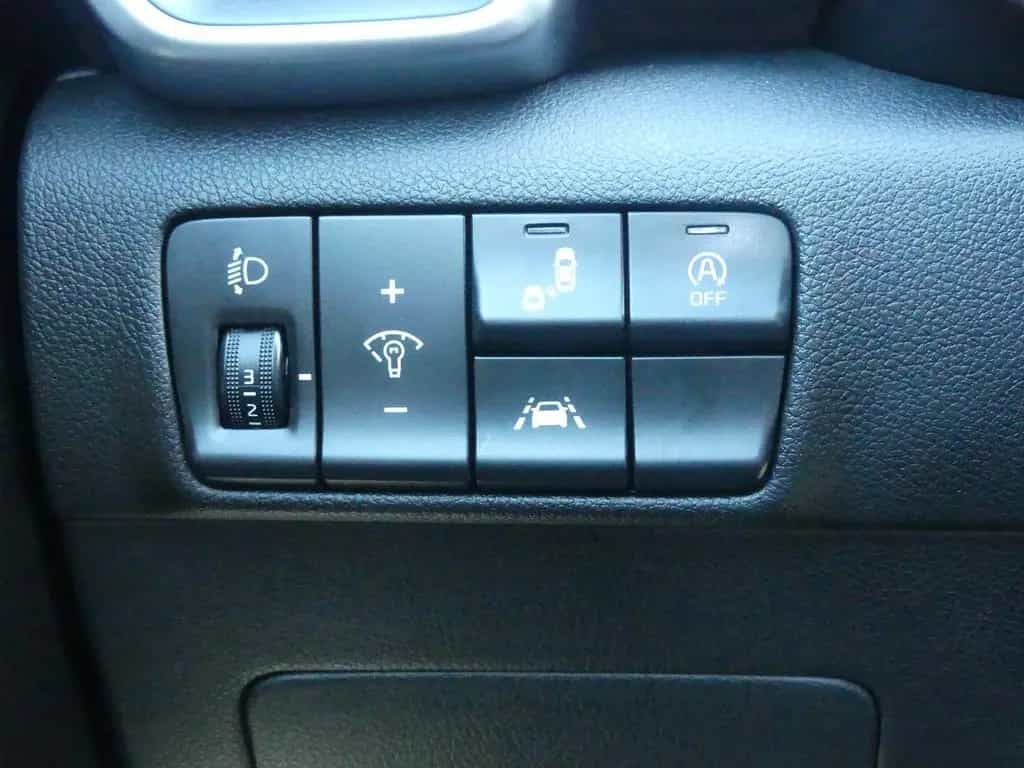 Kia Sportage 1.6 T-GDI Vision 4WD Navi Sitzheizung 08/2019-photo-23